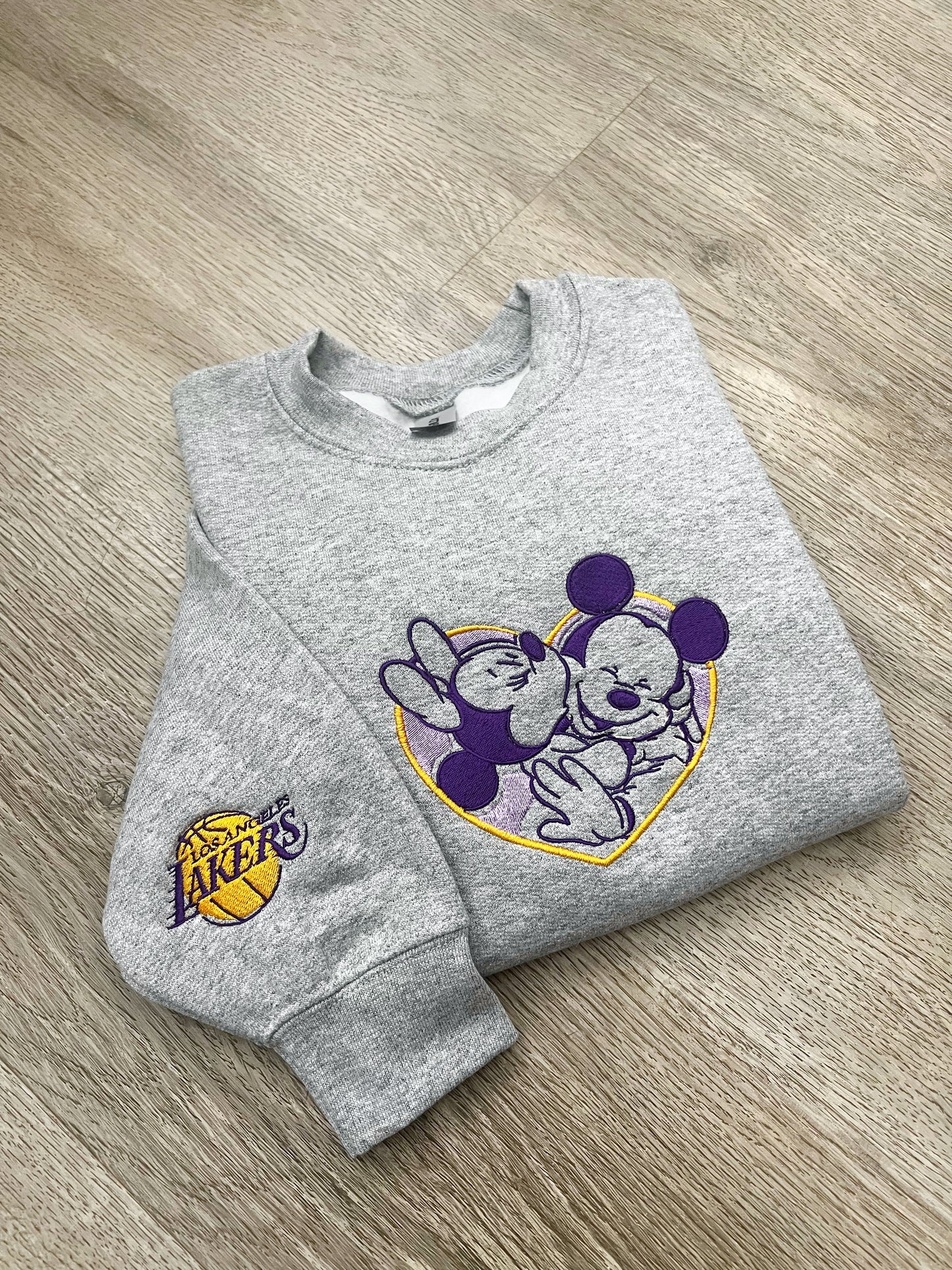 Adult Lakers X Disney sweater